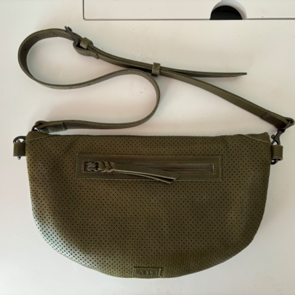 Able Berkeley Belt Bag, Perforated Moss Green. - Picture 2 of 6